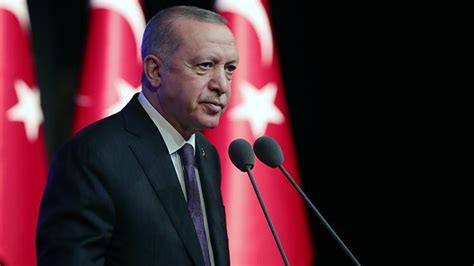 C­u­m­h­u­r­b­a­ş­k­a­n­ı­ ­E­r­d­o­ğ­a­n­,­ ­E­r­m­e­n­i­ ­c­e­m­a­a­t­i­n­e­ ­b­a­ş­s­a­ğ­l­ı­ğ­ı­ ­d­i­l­e­d­i­